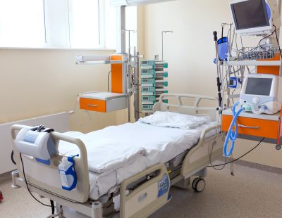 Hopsital room with medical equipment